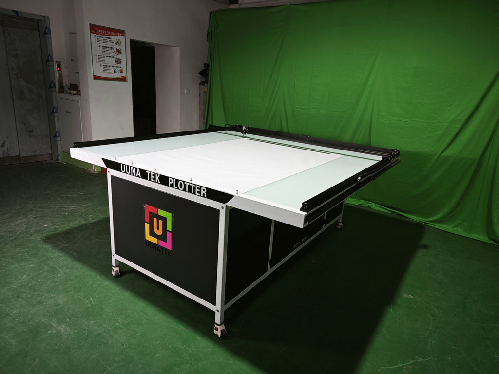 UUNA TEK 3.0 – 2 x 1,25 m / 2 x 2 m / 2 x 4 m großer, vormontierter High-End All-in-One Stiftplotter-Roboter Zeichenmaschinen