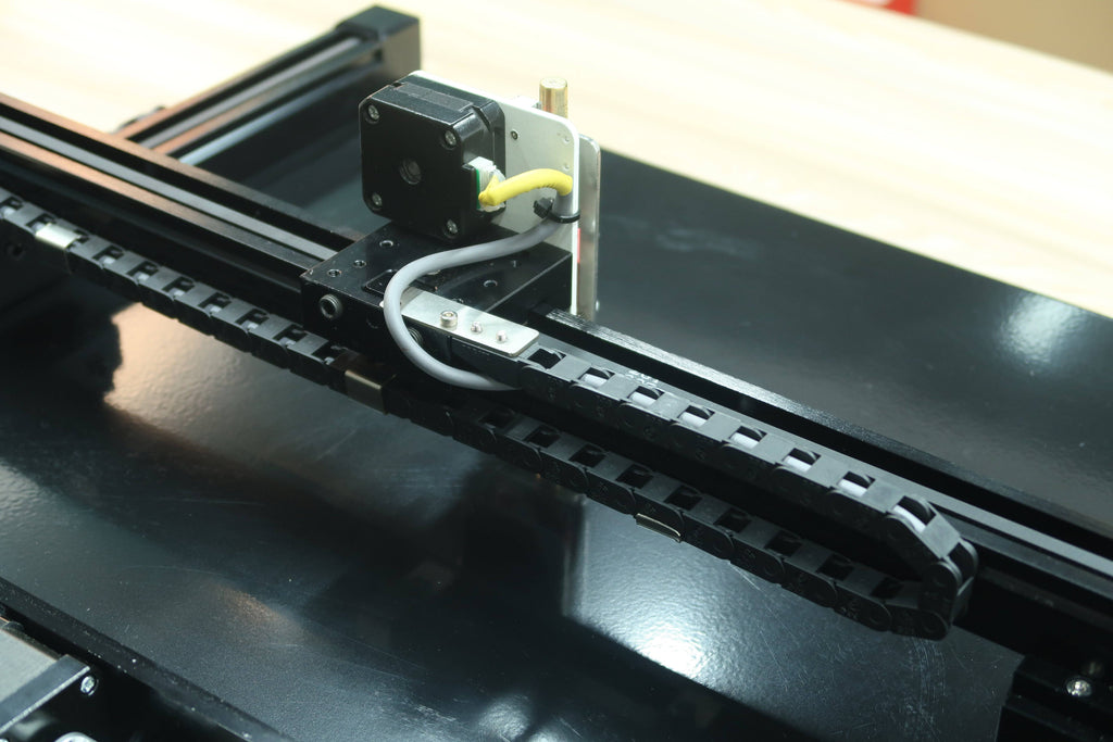 UUNA TEK 3.0 – 2 x 1,25 m / 2 x 2 m / 2 x 4 m großer, vormontierter High-End All-in-One Stiftplotter-Roboter Zeichenmaschinen
