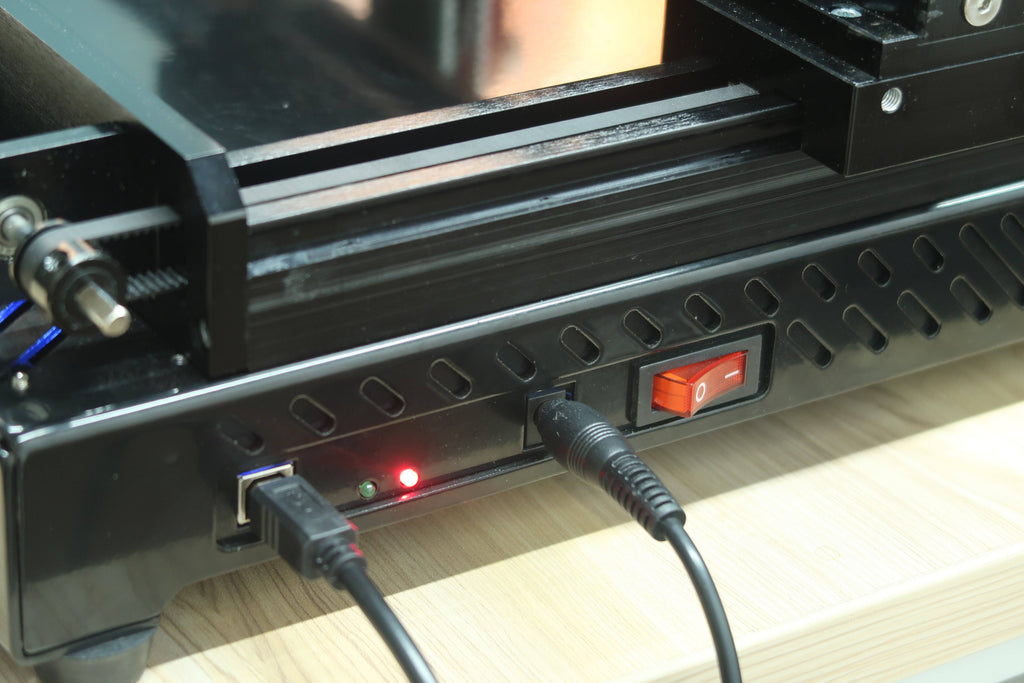 UUNA TEK 3.0 – 2 x 1,25 m / 2 x 2 m / 2 x 4 m großer, vormontierter High-End All-in-One Stiftplotter-Roboter Zeichenmaschinen